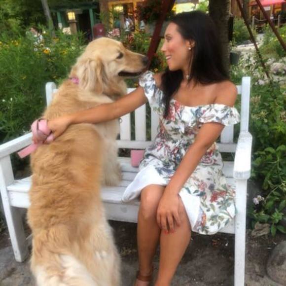 Meet your Posher, Emily - Picture 1 of 1